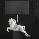 HORSE ON PIROUETTE